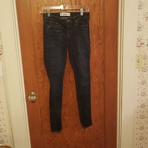 Hollister skinny jeans